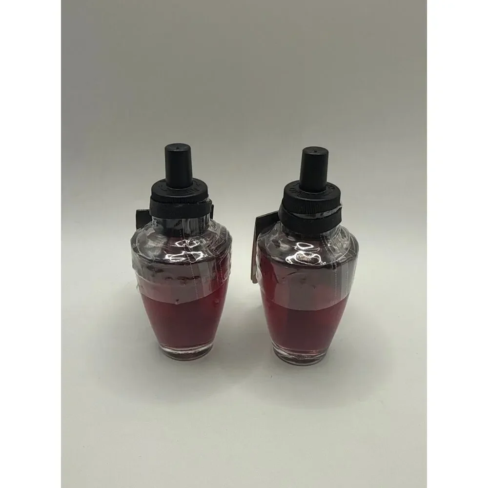 NEW Bath & Body Works Mahogany Cherry - Wallflower Fragrance Refill Bulb (2)